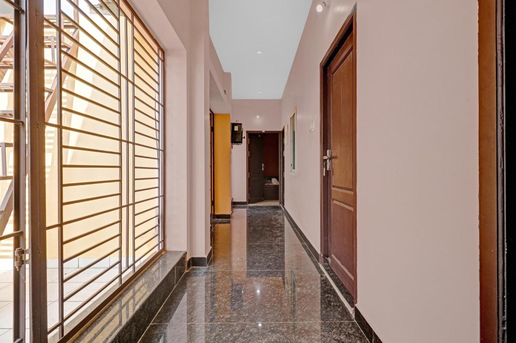 Super Hotel O Hi-Way Residency Мадурай Екстериор снимка